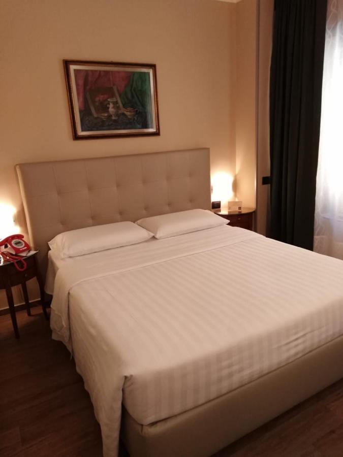 Hotel Valentino Du Parc ตูริน ภายนอก รูปภาพ