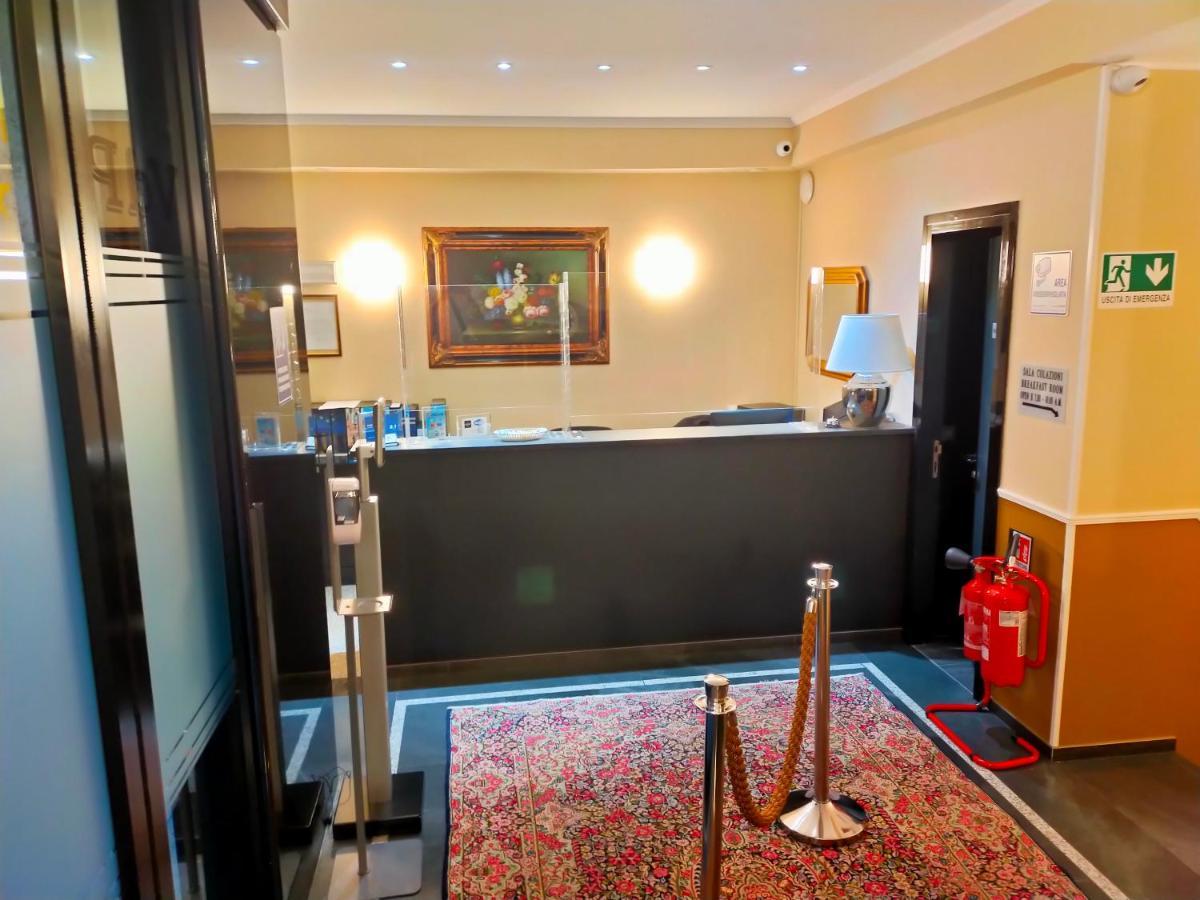 Hotel Valentino Du Parc ตูริน ภายนอก รูปภาพ