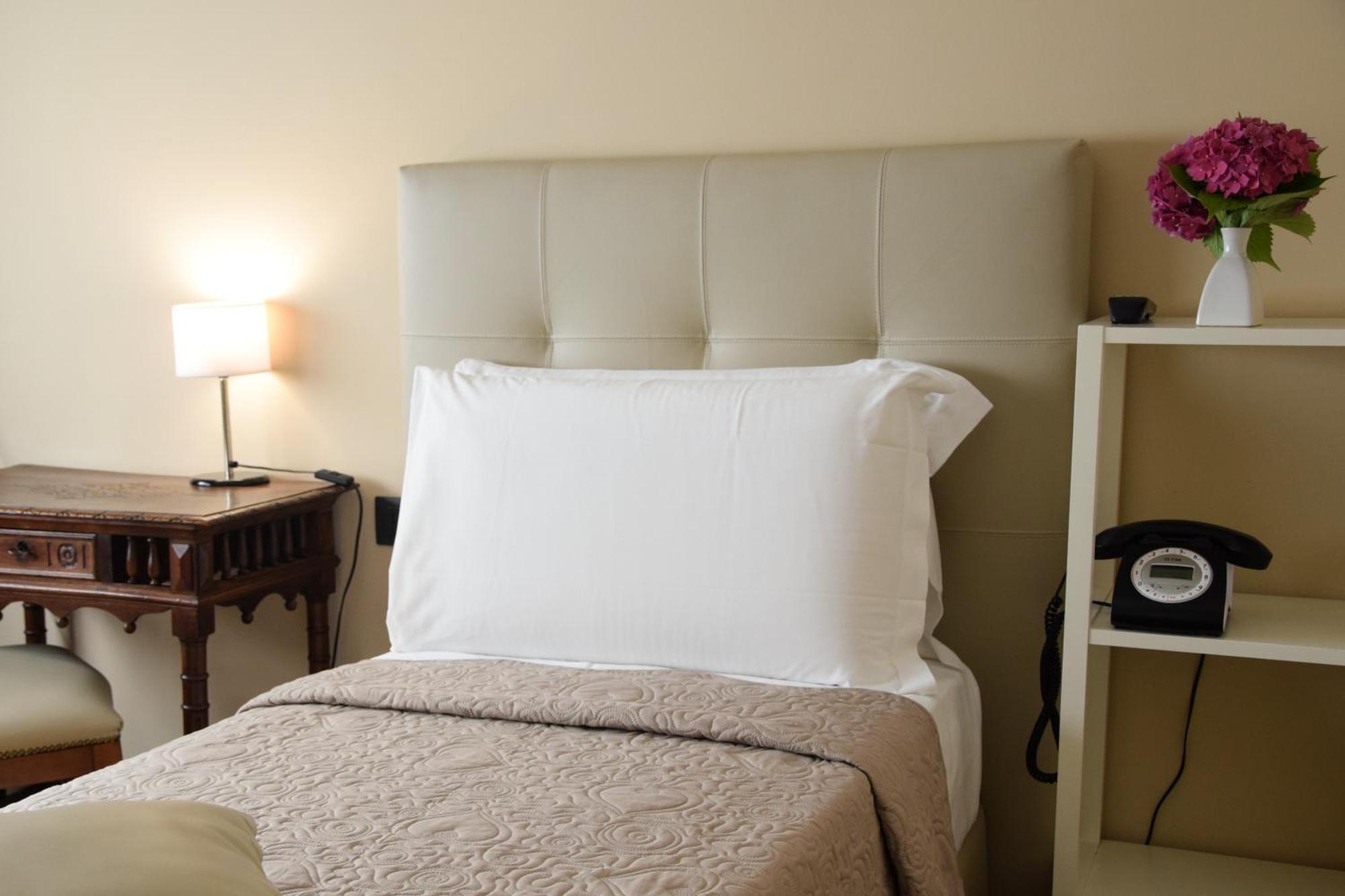 Hotel Valentino Du Parc ตูริน ภายนอก รูปภาพ